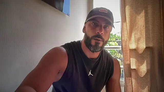 romeolovedark live sex cam