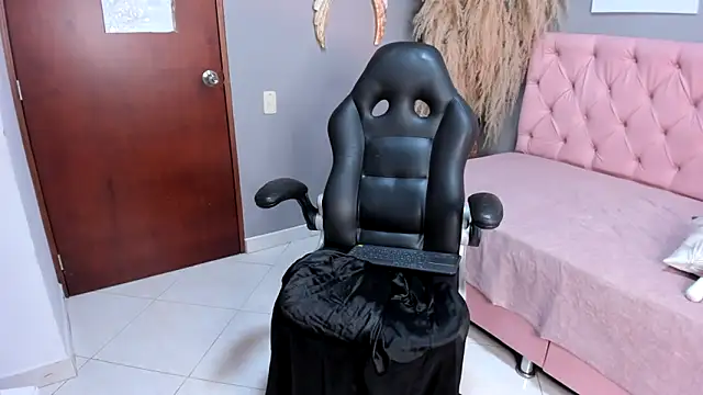 Anahi_falcon live sex cam