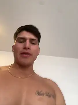 MaxxxSteil live sex cam