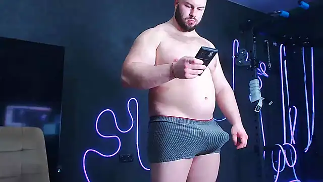 muscularjohnforuX's cam snapshot