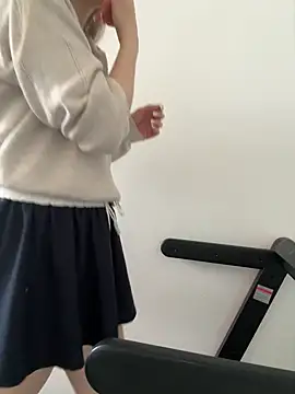 Pussyinpublic's cam snapshot