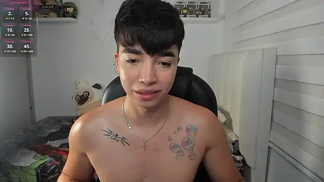 santy7v7 live sex cam