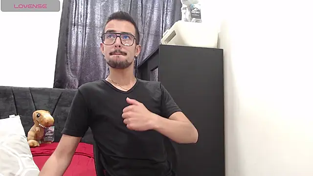 Demian_val's cam snapshot