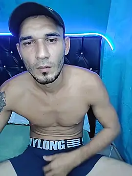 junior_men22's cam snapshot