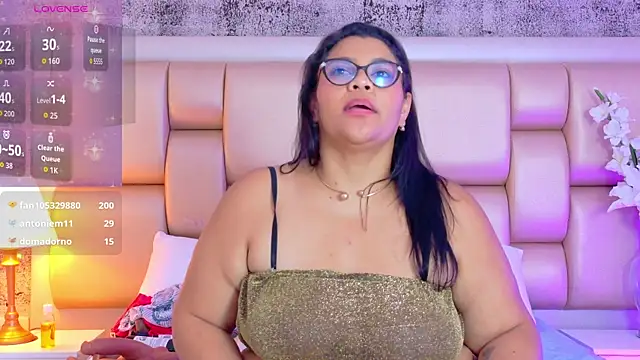 SelennaCooper's cam snapshot