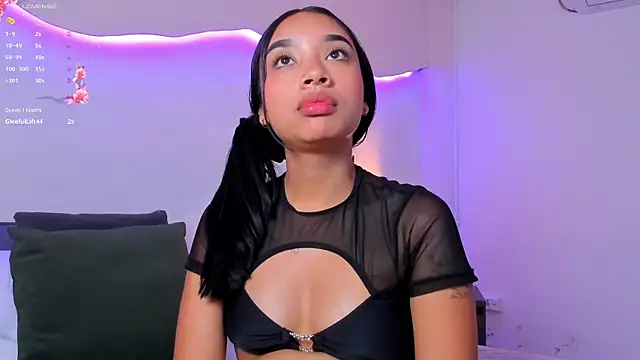 MissPocahontass live sex cam