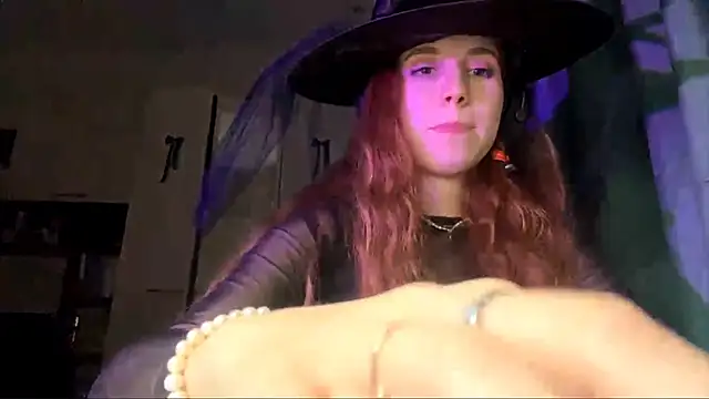 AliceCarrol's cam snapshot