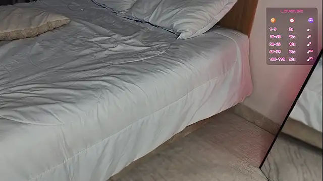 Little_Emma_11 live sex cam