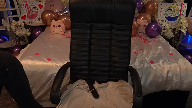 CarolinaaFoxyyy live sex cam