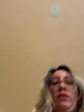 Gatitacarlita live sex cam