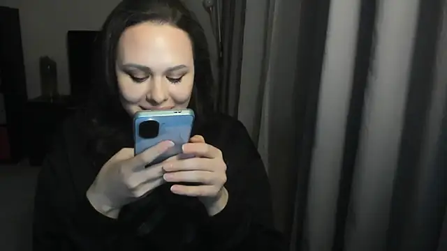 MollyCheiz live sex cam