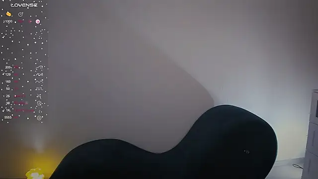 Alika_L_V's cam snapshot