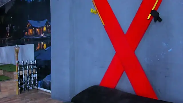 IsabellaLuxeCycle's cam snapshot