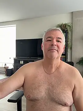 aarosteev2 live sex cam