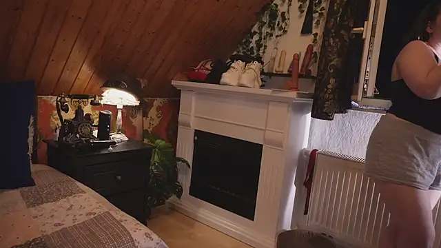 TessaWinter live sex cam