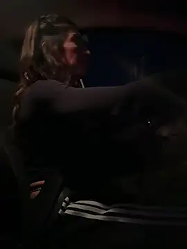 Amani_thewolf live sex cam