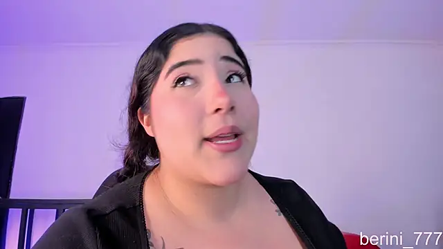 AmberiniHoffman's cam snapshot