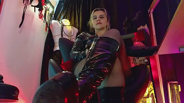 PerlaDivaio's cam snapshot