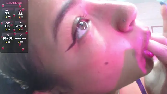 alexa_romero_t's cam snapshot