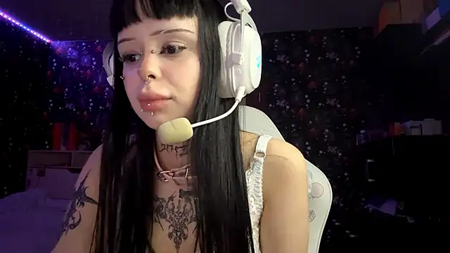 Luna_Sohotti's cam snapshot