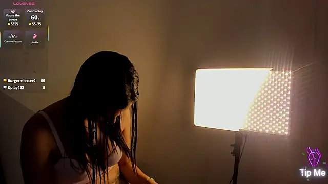 Naya_Sophia's cam snapshot