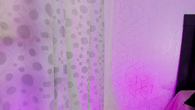 Gaia_Collins's cam snapshot