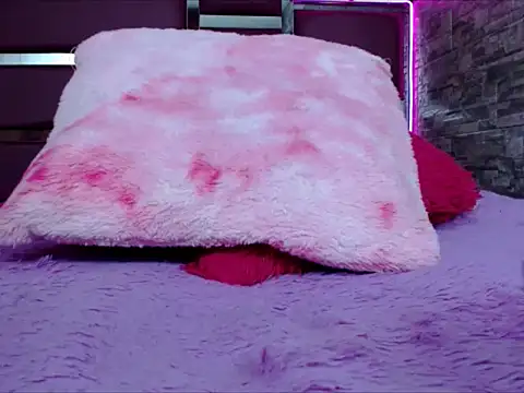 Maddy_cute18's cam snapshot