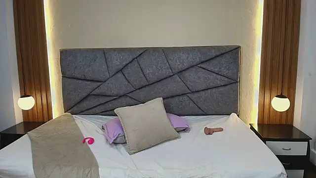 GabySweett_'s cam snapshot