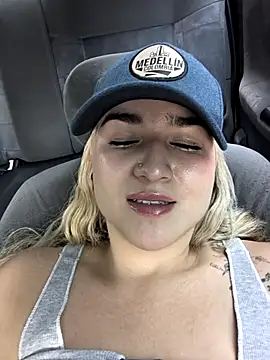 violet-grey's cam snapshot