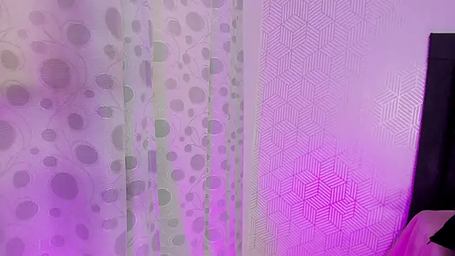 Gaia_Collins's cam snapshot