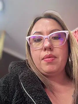 VIOLETA-25_ live sex cam