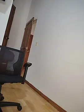 tata_sanz_ live sex cam