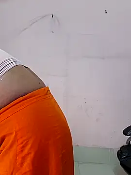 Bristy- live sex cam