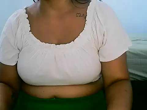 aylla20226's cam snapshot