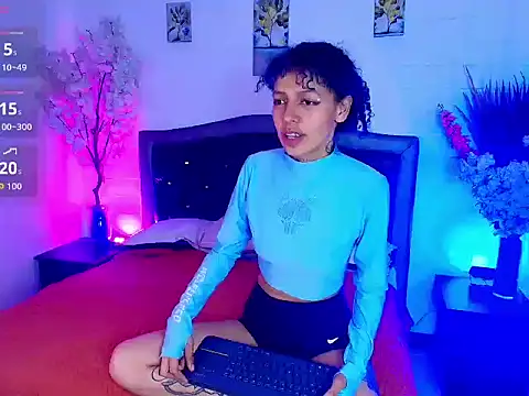 HannahBlue_'s cam snapshot