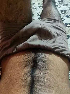 PinkedAssyrian's cam snapshot