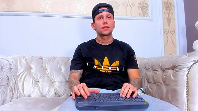 Scott_Clark's cam snapshot