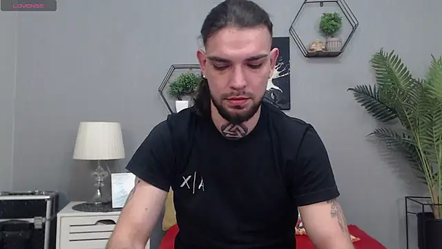 KaneHunter's cam snapshot