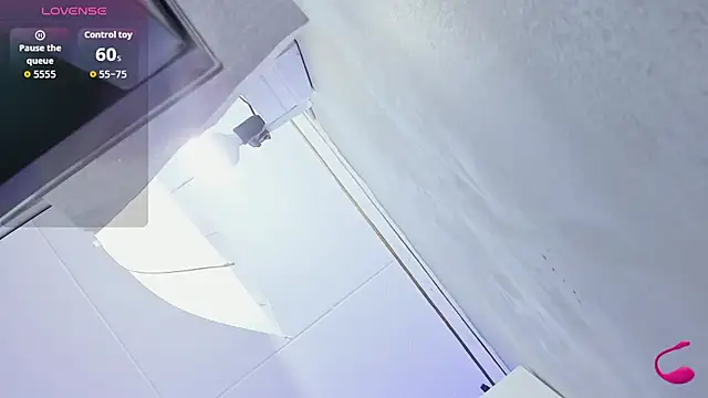 Liam9_'s cam snapshot