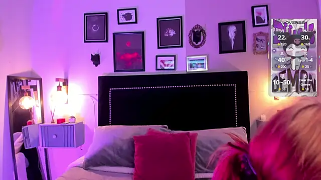 pinkk_deemon's cam snapshot