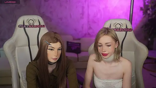 Jessica_start's cam snapshot