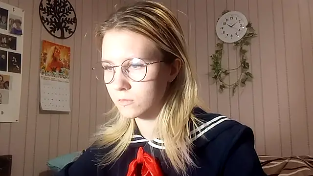 RunawayBr1de's cam snapshot