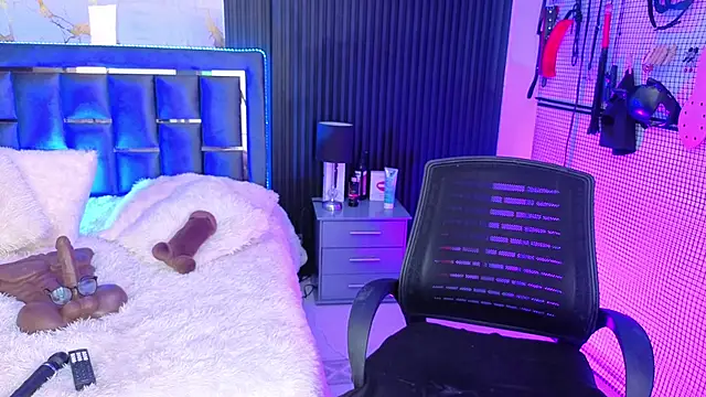 Issafoxx's cam snapshot