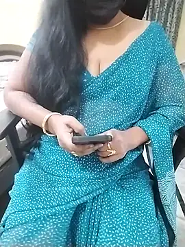 sravyasexyy's cam snapshot