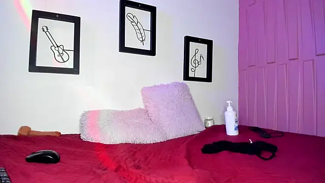 Nani_Roman live sex cam