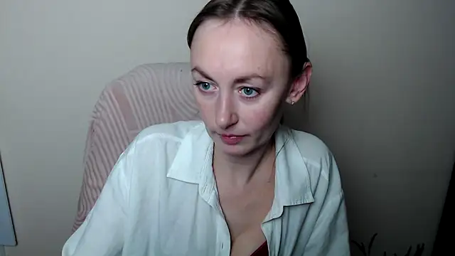 LiaSeass_'s cam snapshot