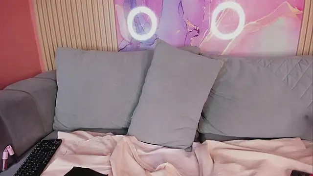 Kitty_swett live sex cam