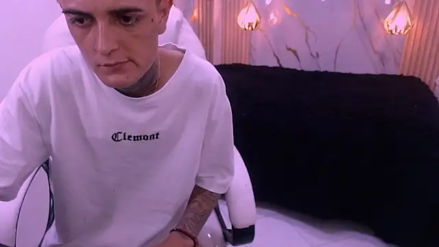 benjamin_anthony live sex cam