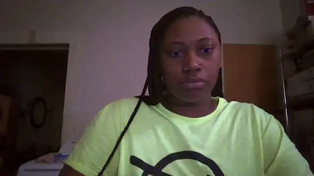 Indiecakess live sex cam