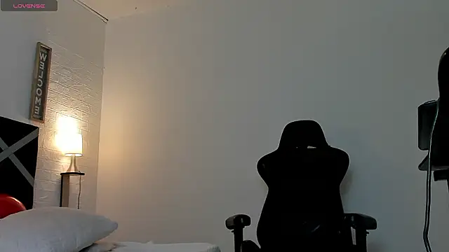 iamdaiker live sex cam